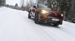 RAV4 Plug-in Hybrid GR SPORT 2023